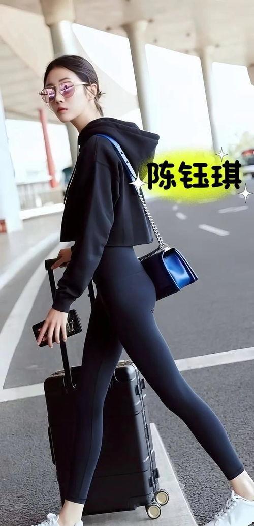 明星穿紧身裤图,紧身裤勾勒曼妙身姿