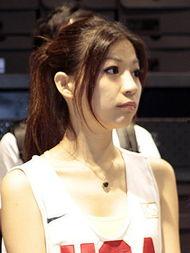 巨乳四十路明星,揭秘四十路明星的性感魅力