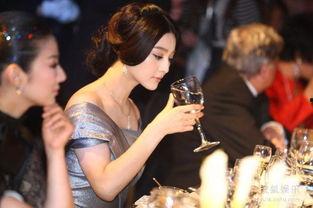 明星出门喝酒图片大全