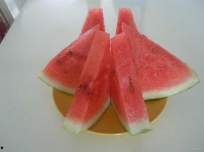 创意吃瓜挑选,解锁夏日美食新风尚